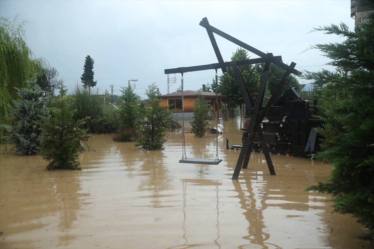 GÜNCELLEME – Ordu'da şiddetli yağış hasara yol açtı
