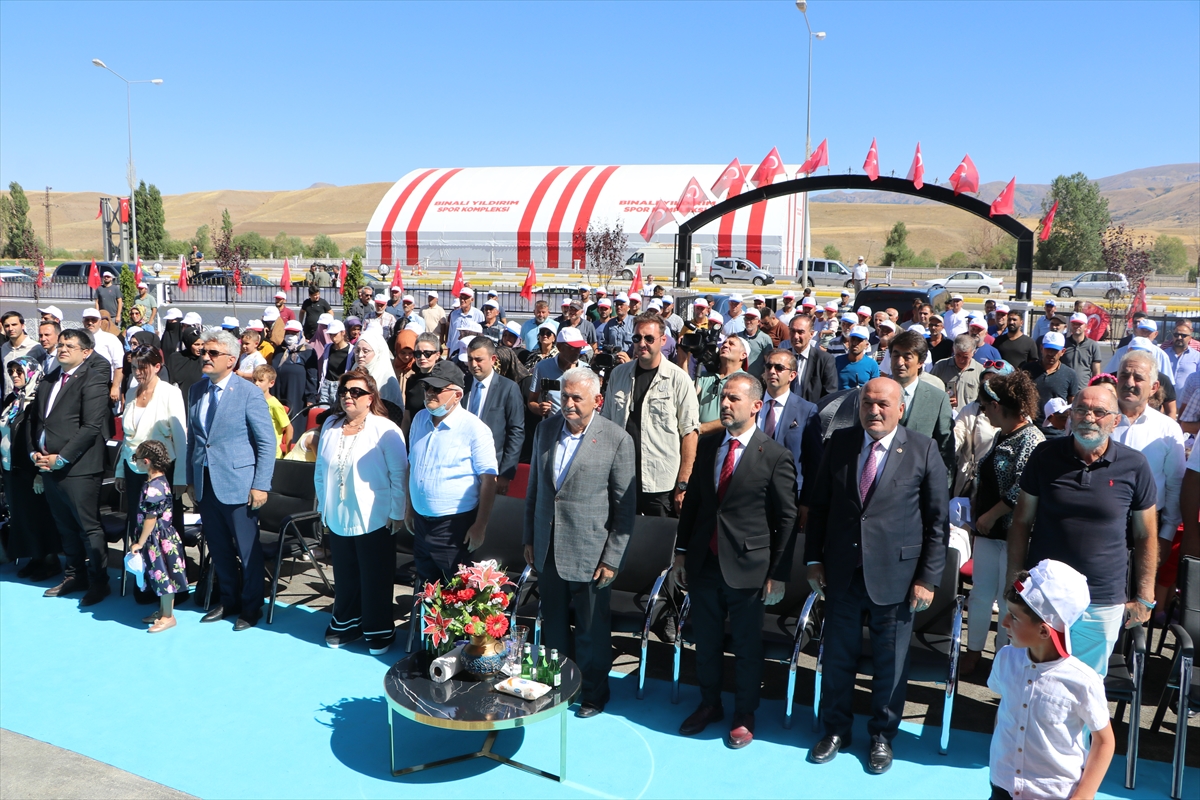 AK Parti'li Yıldırım, Erzincan'da hayırsever iş insanı tarafından yaptırılan okulu açtı: