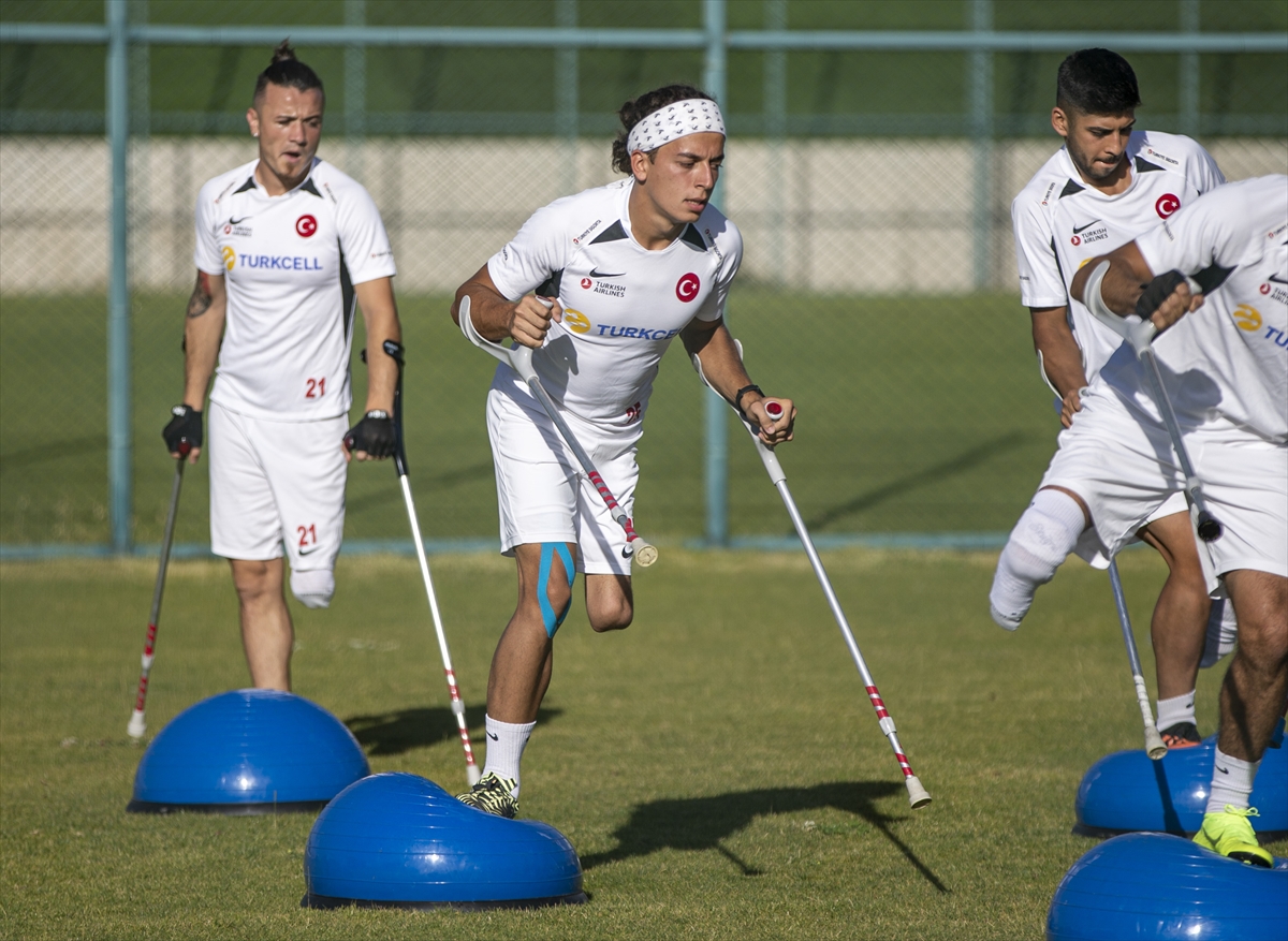 Ampute Milli Futbol Takımı, 2022 Dünya Kupası'na Erzurum'da hazırlanıyor