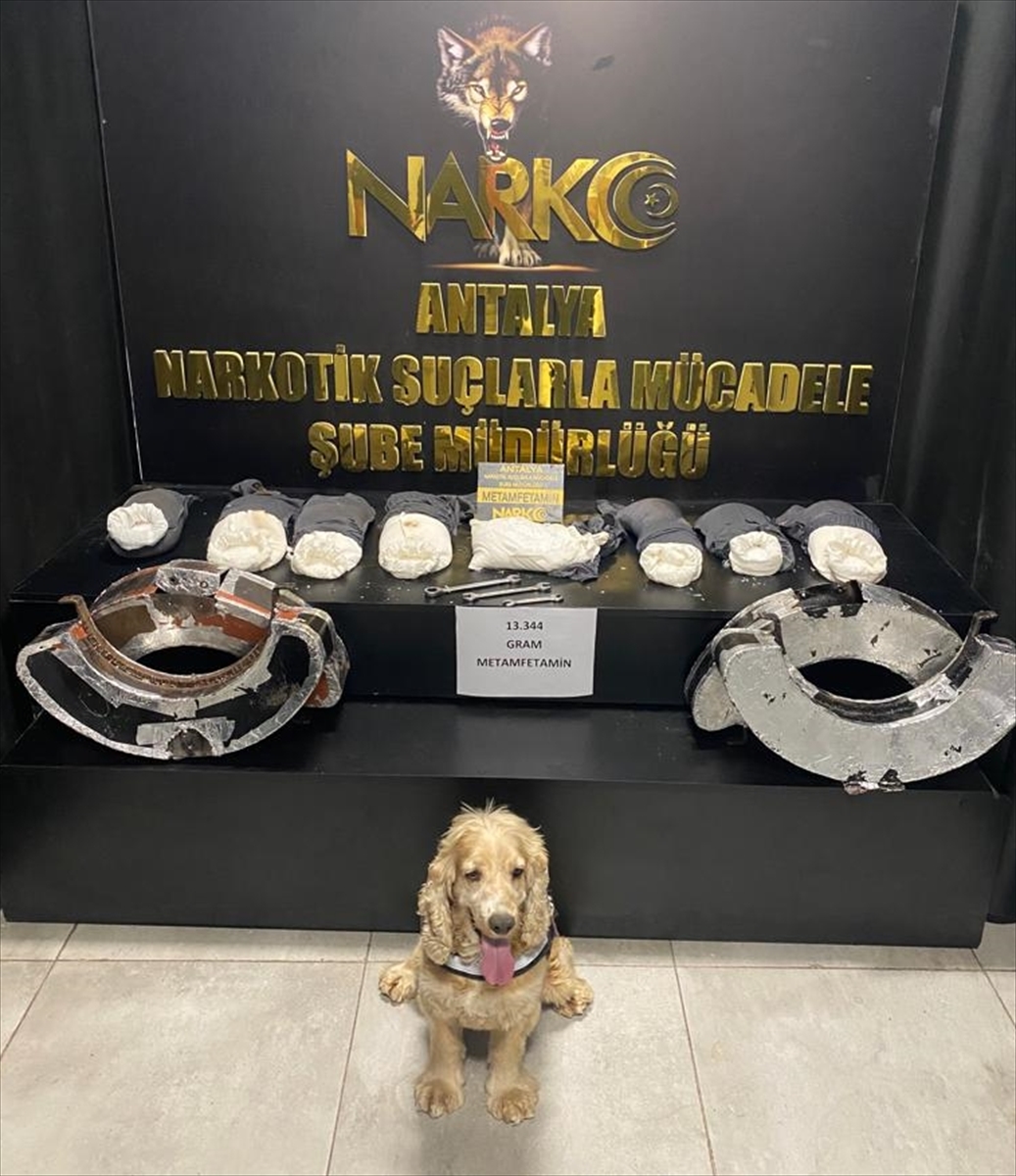 Antalya'da uyuşturucu operasyonunda 5 kişi yakalandı