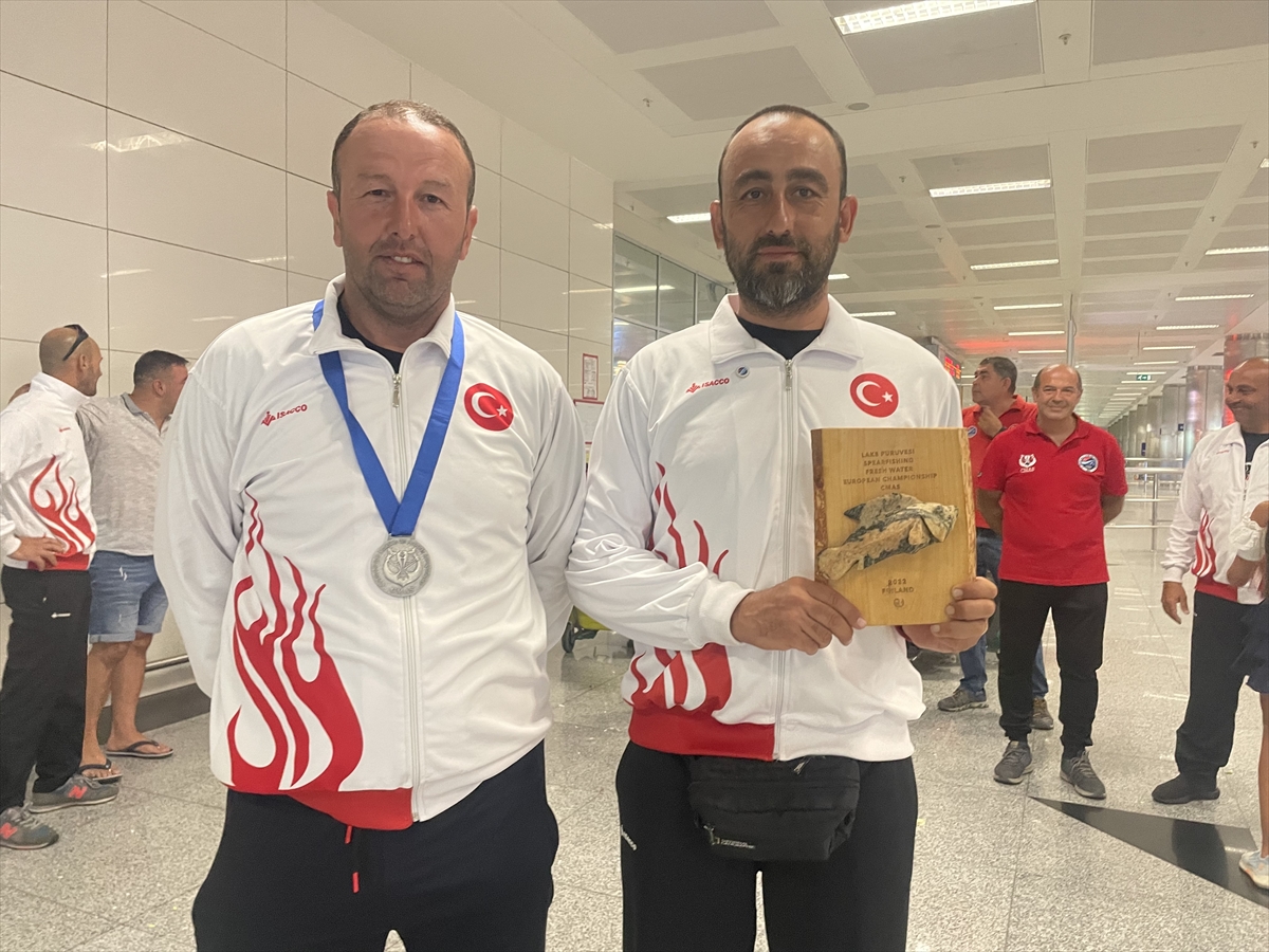 Avrupa ikincisi olan Zıpkınla Balık Avı Milli Takımı, yurda döndü