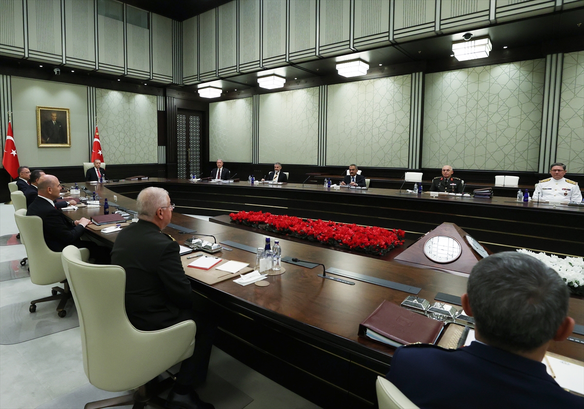 Cumhurbaşkanı Erdoğan başkanlığındaki Yüksek Askeri Şura toplantısı başladı