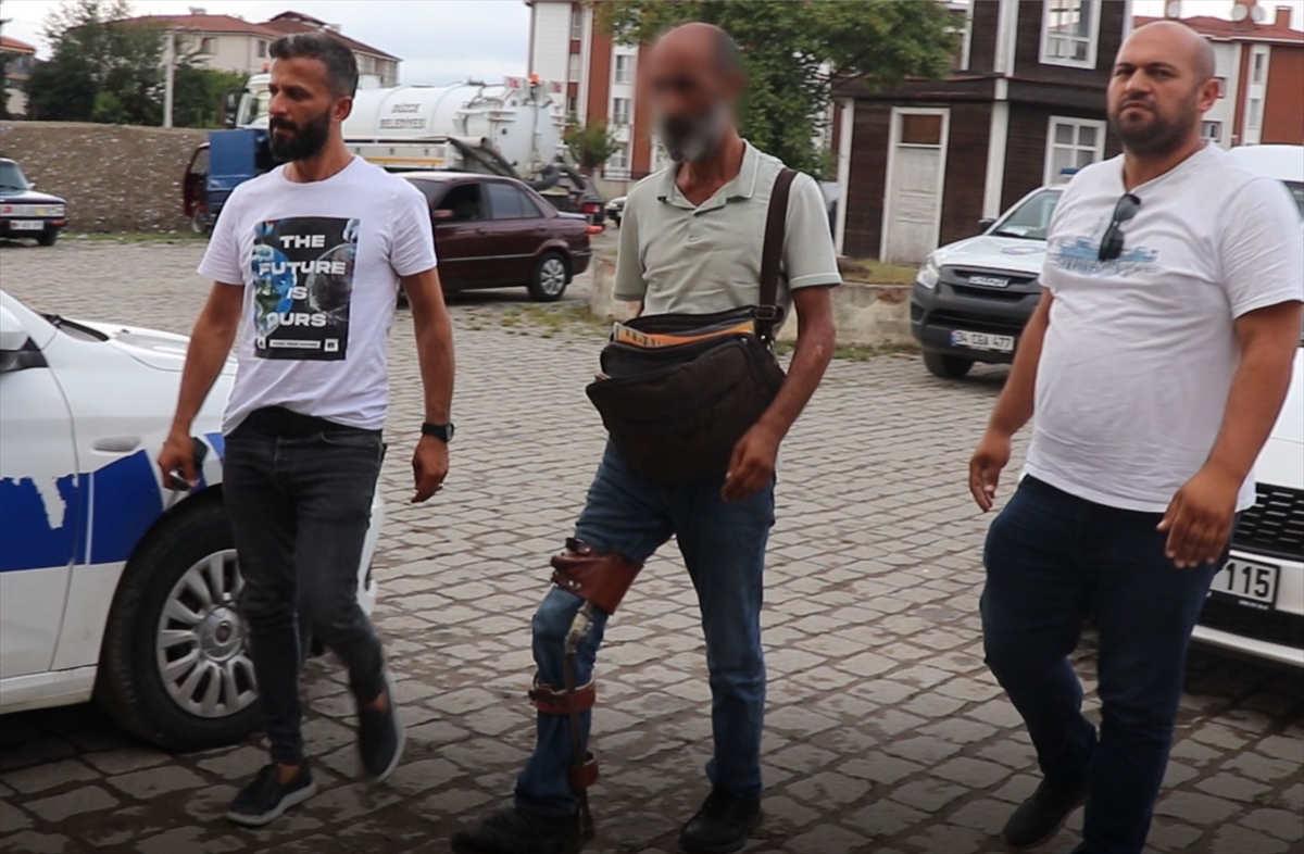 Düzce'de kendini engelli gibi göstererek dilenen kişi yakalandı