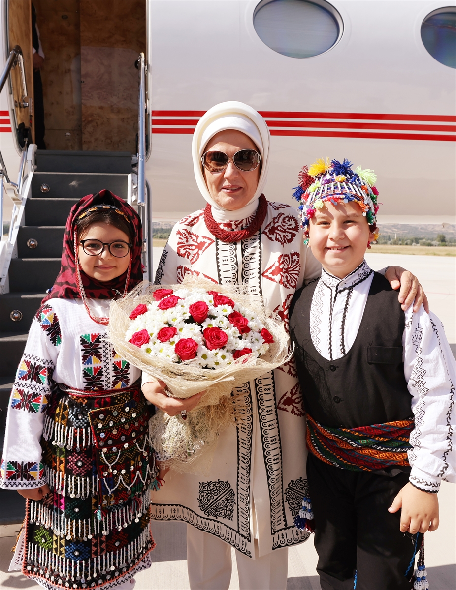 Emine Erdoğan, Tokat'ta “Bereket Hasadı Programı”na katıldı: