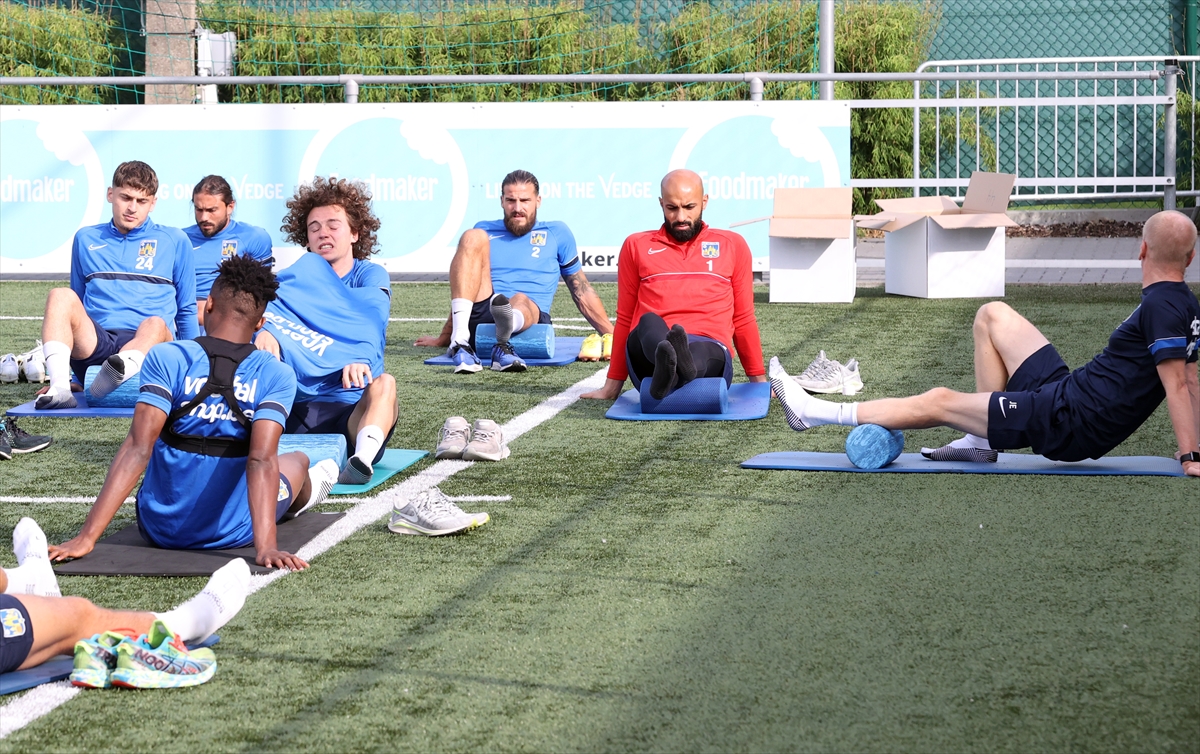 Göztepe'ye zoraki veda eden Halil Akbunar, Avrupa'da başarı arıyor