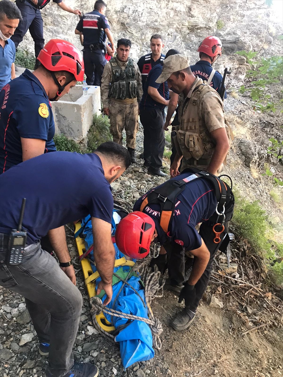Kahramanmaraş'ta kayıp kişinin cesedi uçuruma yuvarlanan otomobilinde bulundu