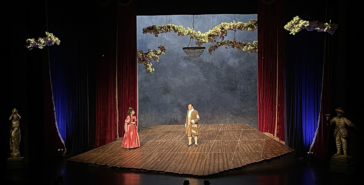 Moliere'in “Cimri”si AKM'de izleyiciyle buluştu