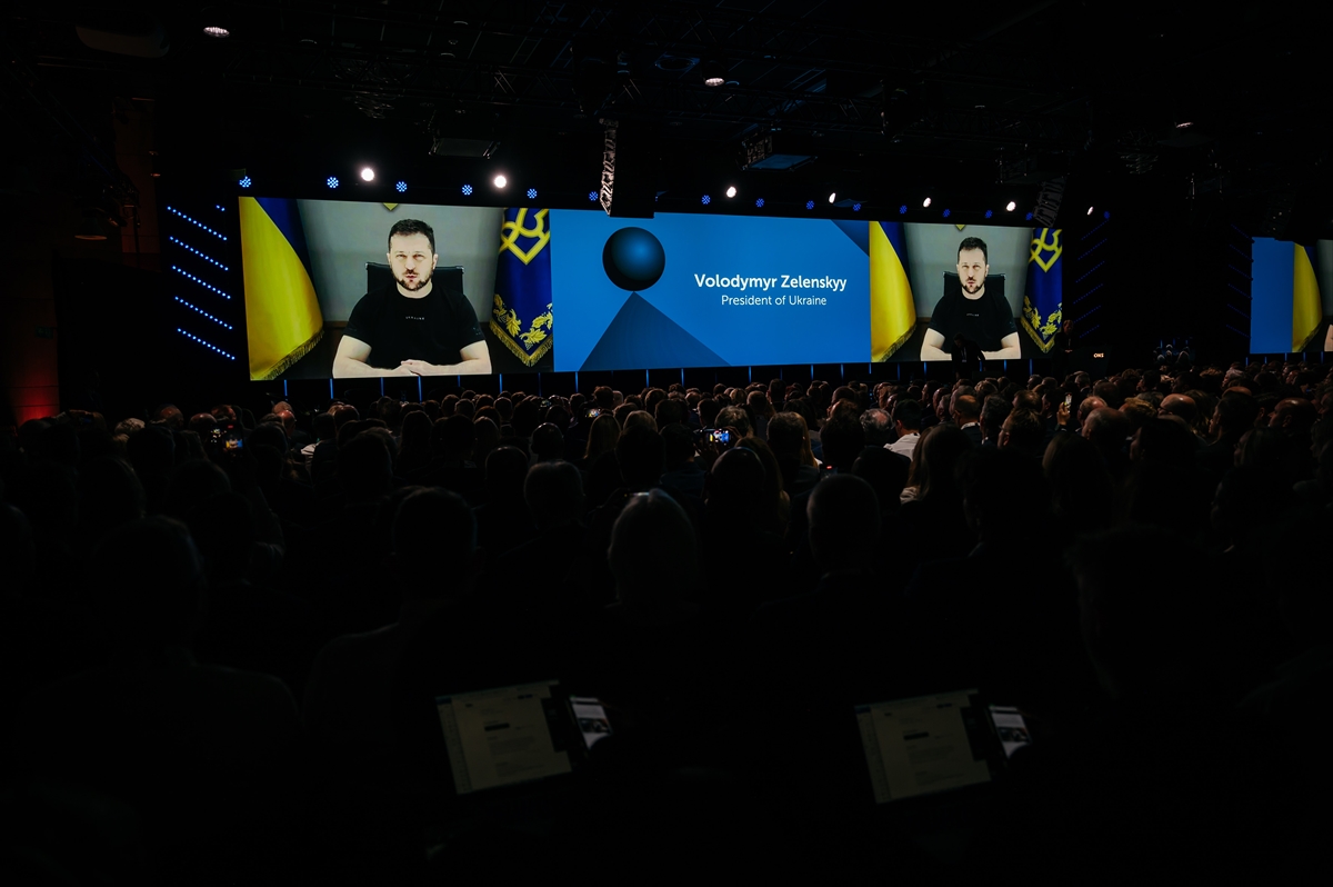 Zelenskiy: “Enerji piyasasında yapay fiyatlama var”