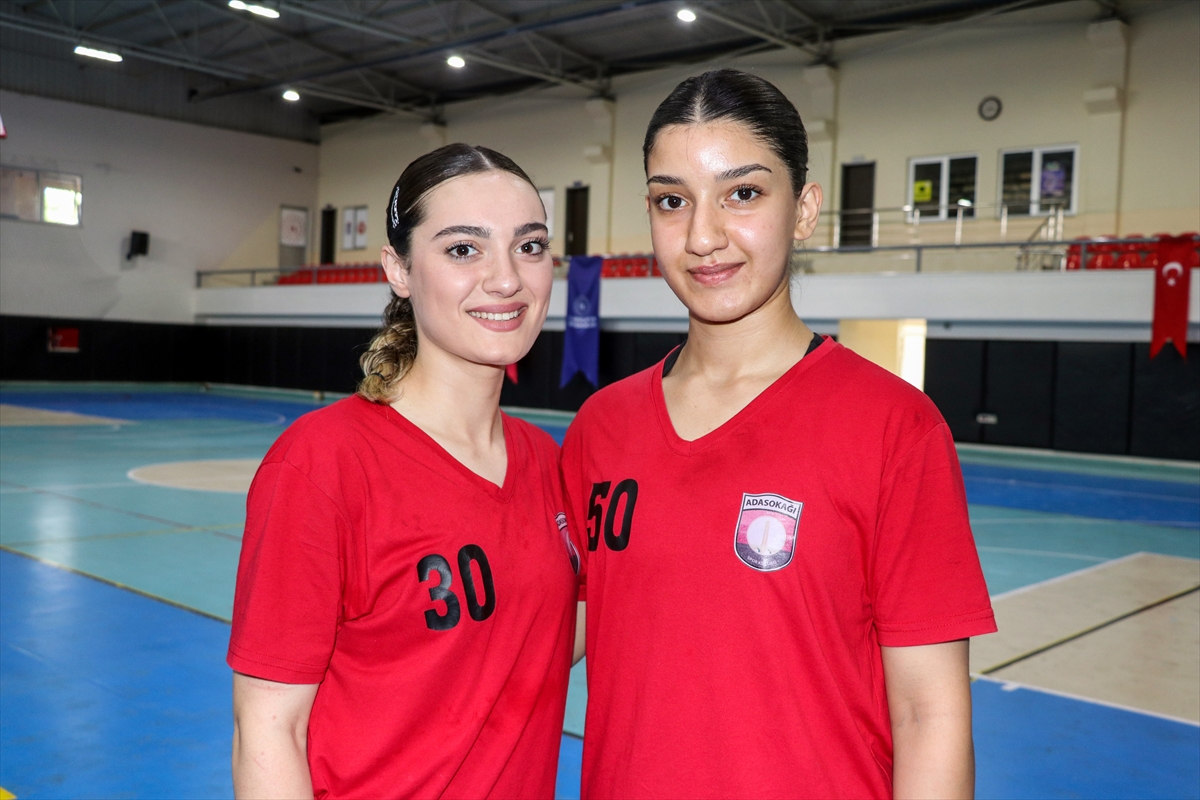 Adasokağı'nın yeni transferleri, Hentbol Kadınlar Süper Ligi'nde kalıcı olmayı hedefliyor