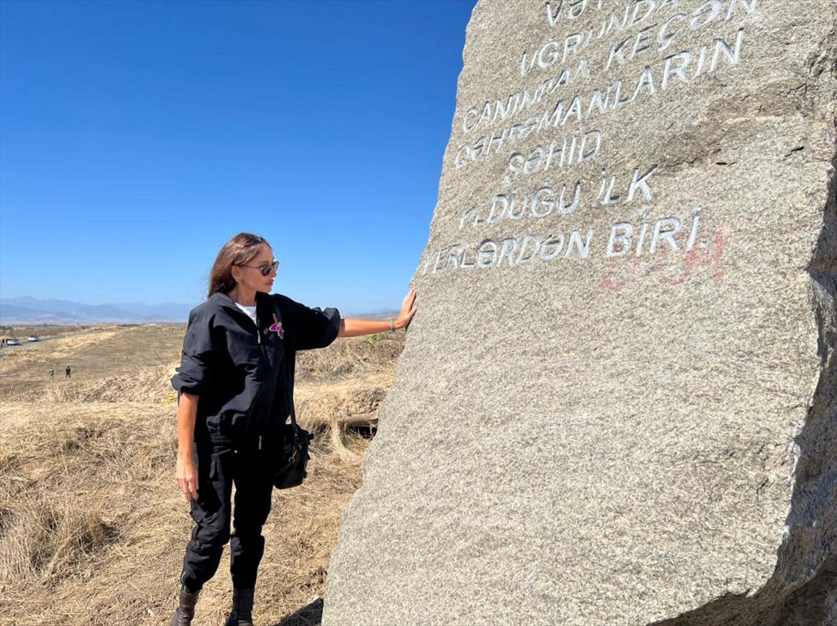Azerbaycan Cumhurbaşkanı Aliyev, 2. Karabağ Savaşı şehitlerini andı: