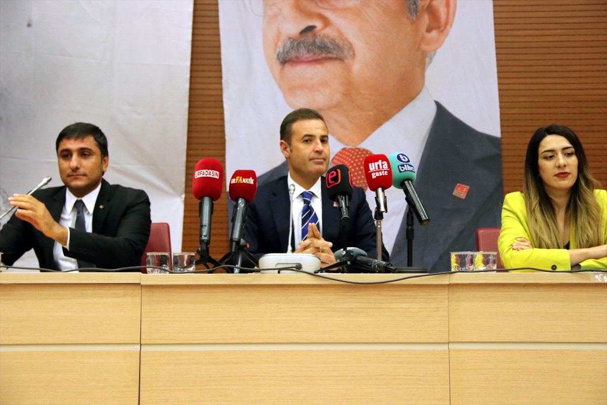 CHP Genel Başkan Yardımcısı Akın, Şanlıurfa'da basın toplantısı düzenledi: