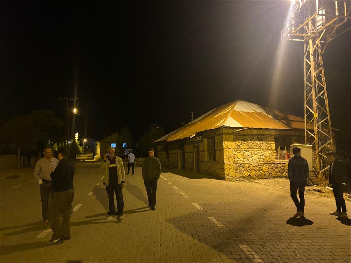 GÜNCELLEME – Erzurum'un Çat ilçesinde 4,9 büyüklüğünde deprem