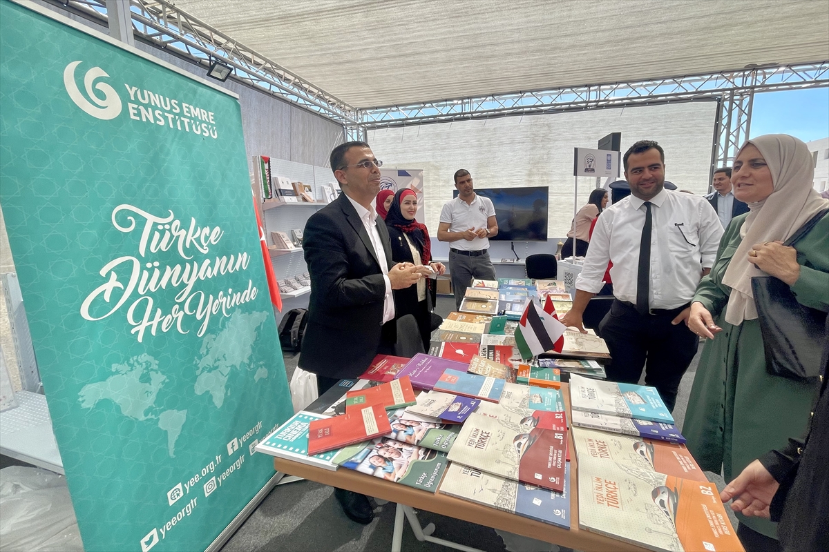 Filistin 12. Uluslararası Kitap Fuarı kapılarını kitapseverlere açtı