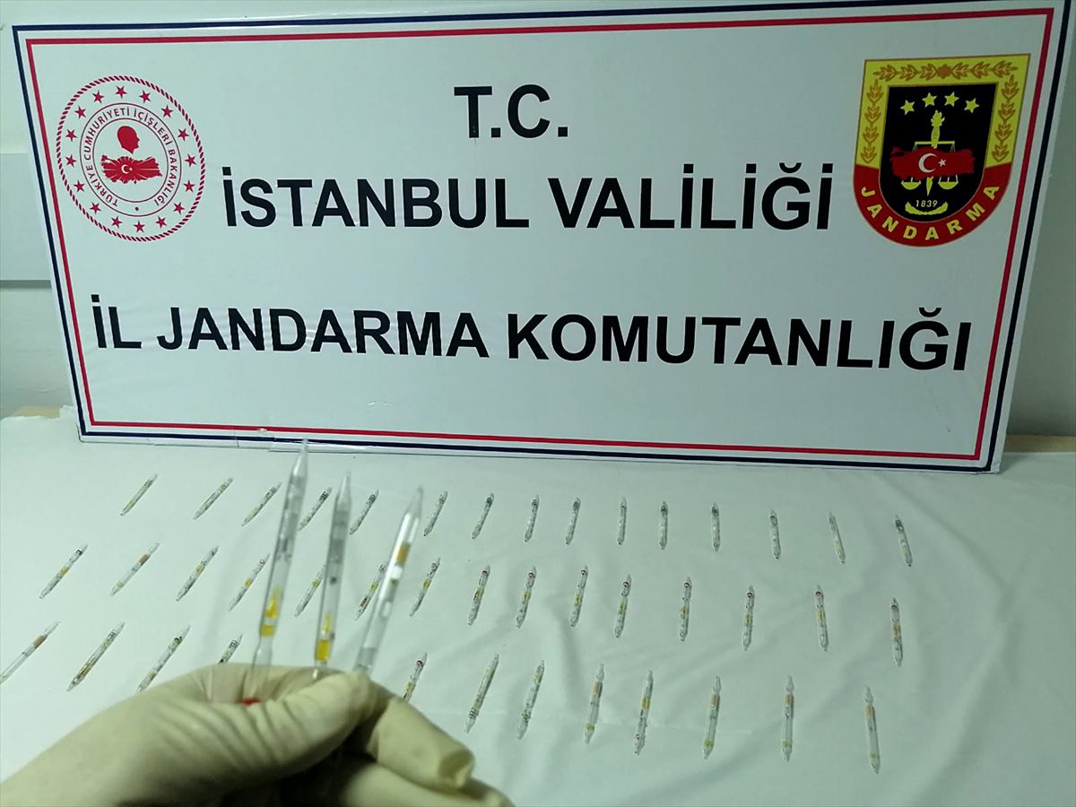 İstanbul'da 45 tüp kobra zehri ele geçirildi