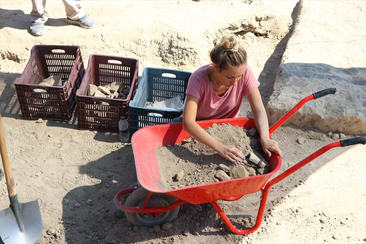 Perinthos Antik Kenti'ndeki tiyatro, arkeolojik kazıyla gün yüzüne çıkacak