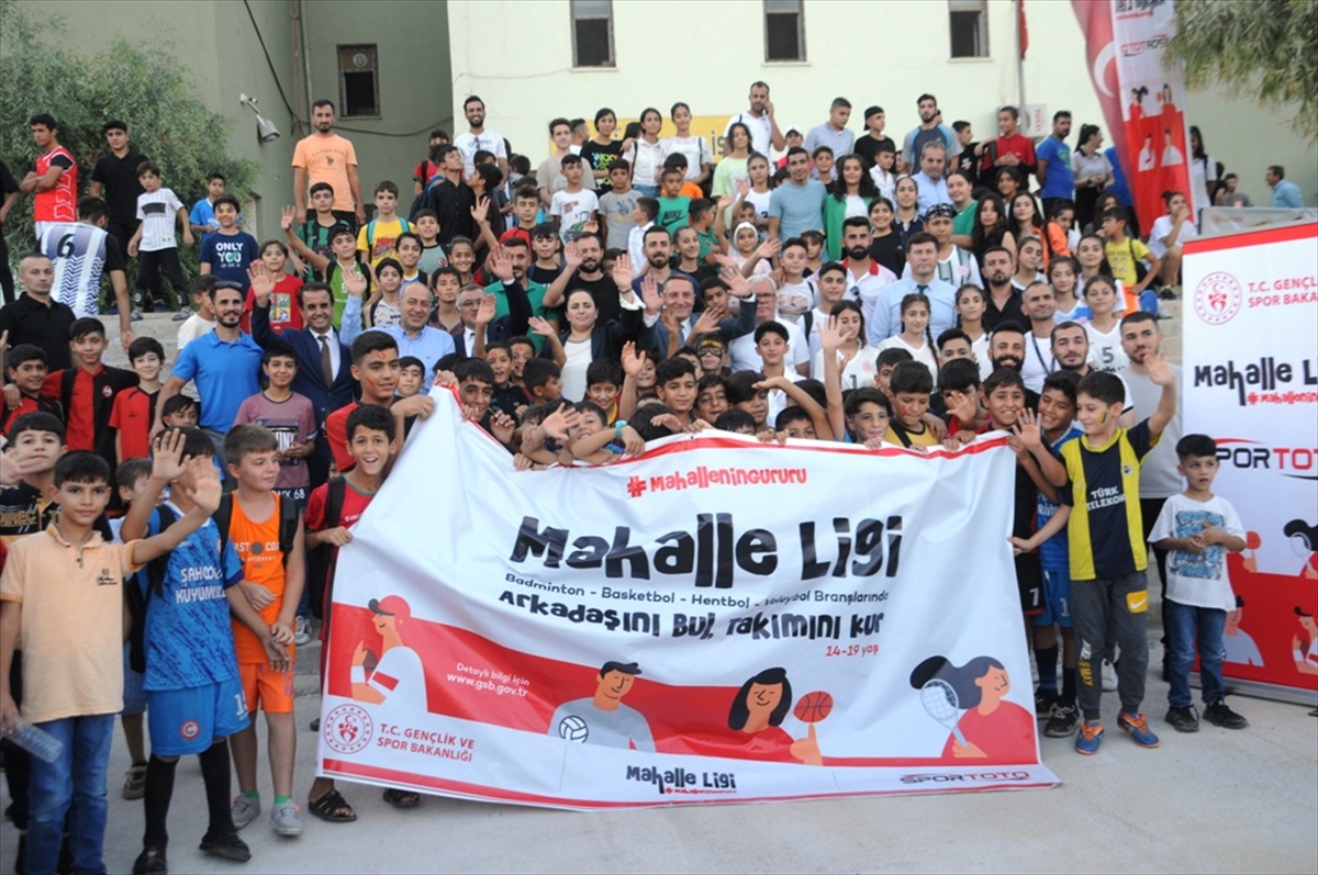 Şırnak'ta “Mahalle Ligi” projesi kapsamında düzenlenen spor etkinliği başladı