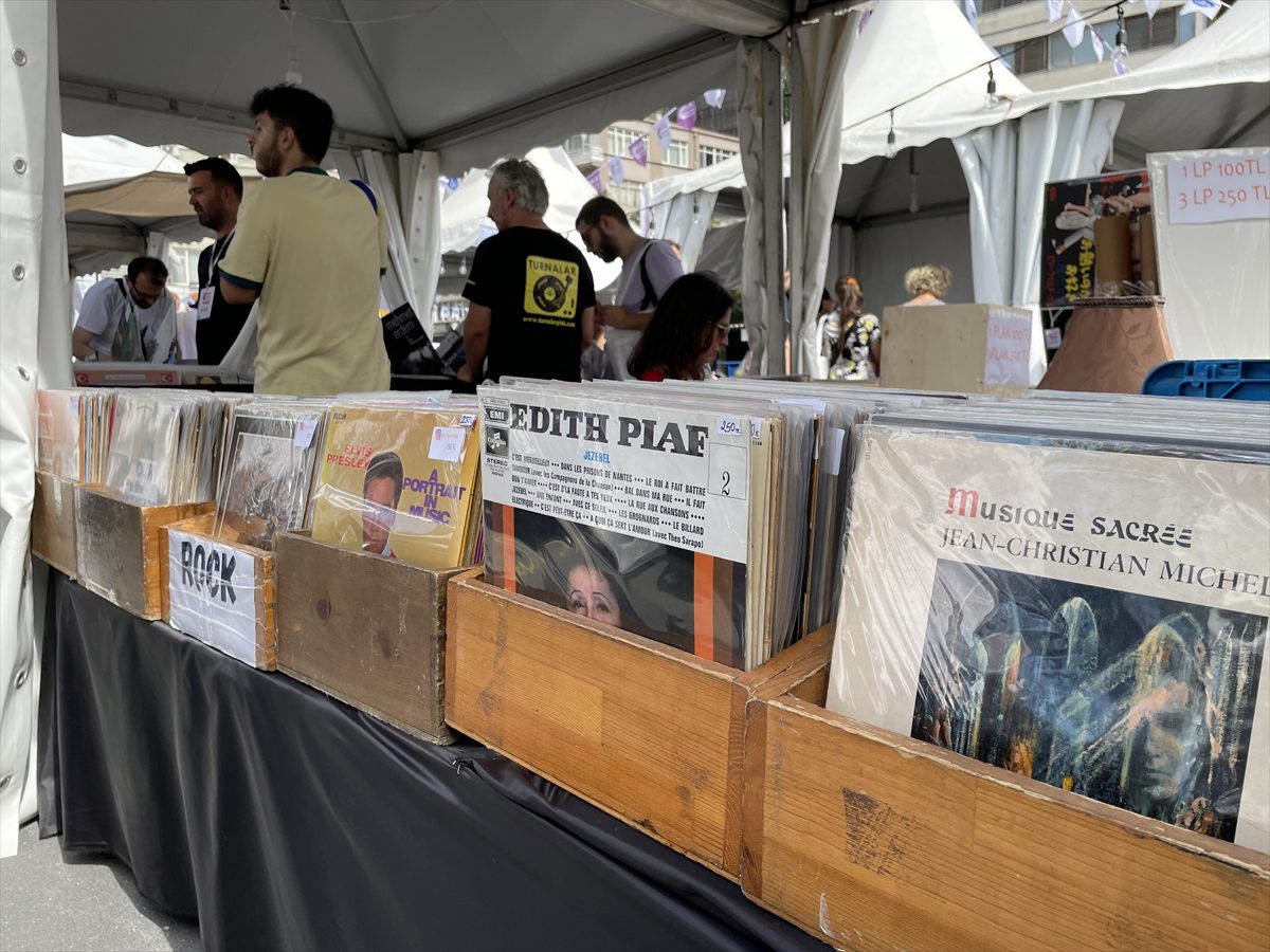 Şişli Plak Festivali, Feriköy Organik Pazarı'nda kapılarını açtı