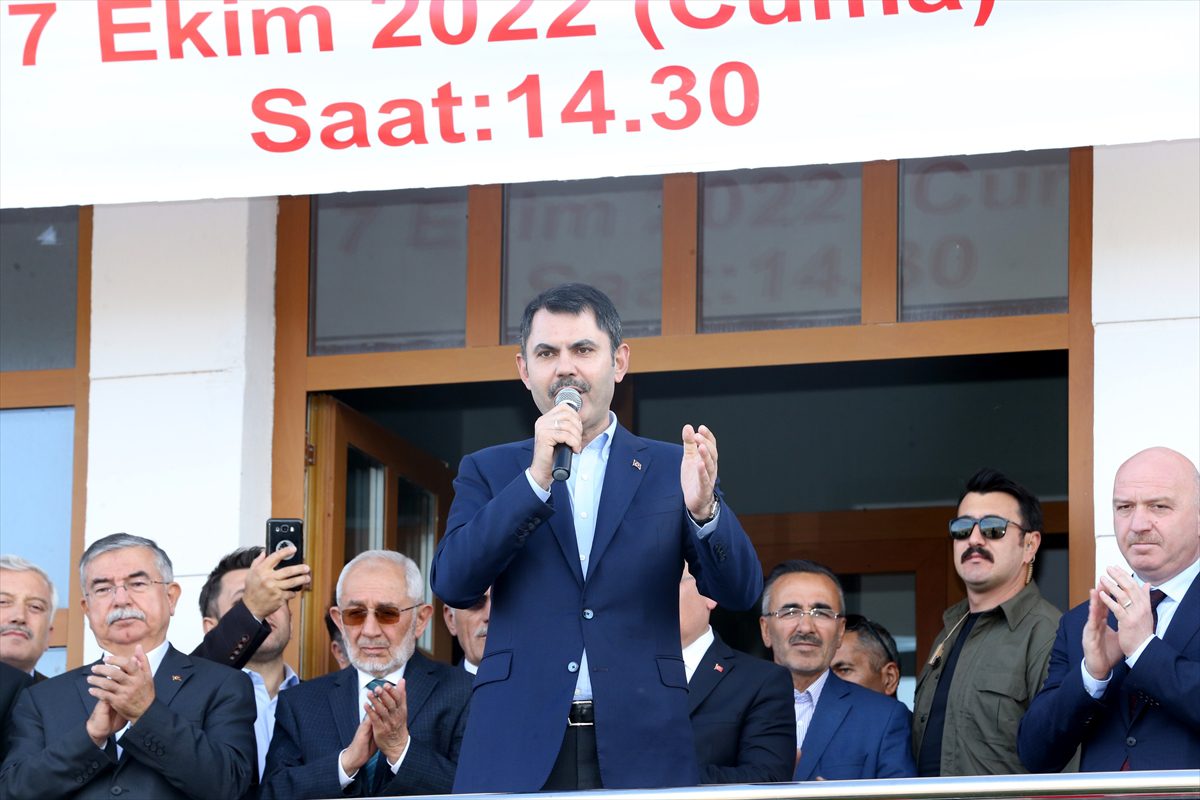 Bakan Kurum, Sivas'ta “TOKİ Örnek Köy” açılış töreninde konuştu:
