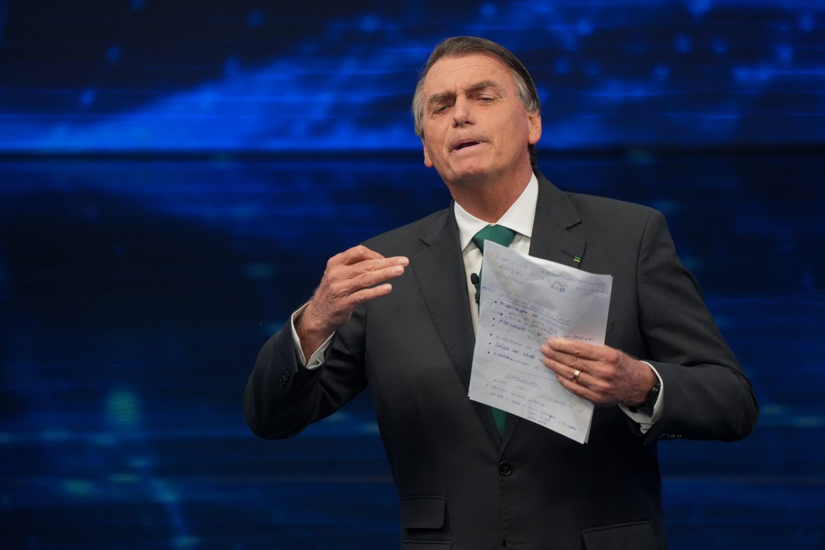 Brezilya'da Bolsonaro ile Lula sert bir seçim tartışmasında karşı karşıya geldi
