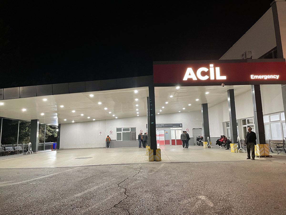 Erzurum'da uzman çavuş tartıştığı eşini silahla ağır yaraladı