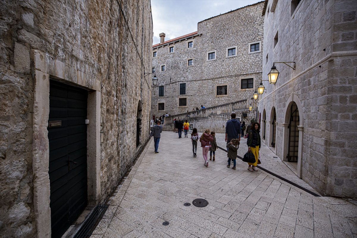 Game of Thrones'a ev sahipliği yapan Dubrovnik, ziyaretçilerini tarihi yolculuğa çıkarıyor