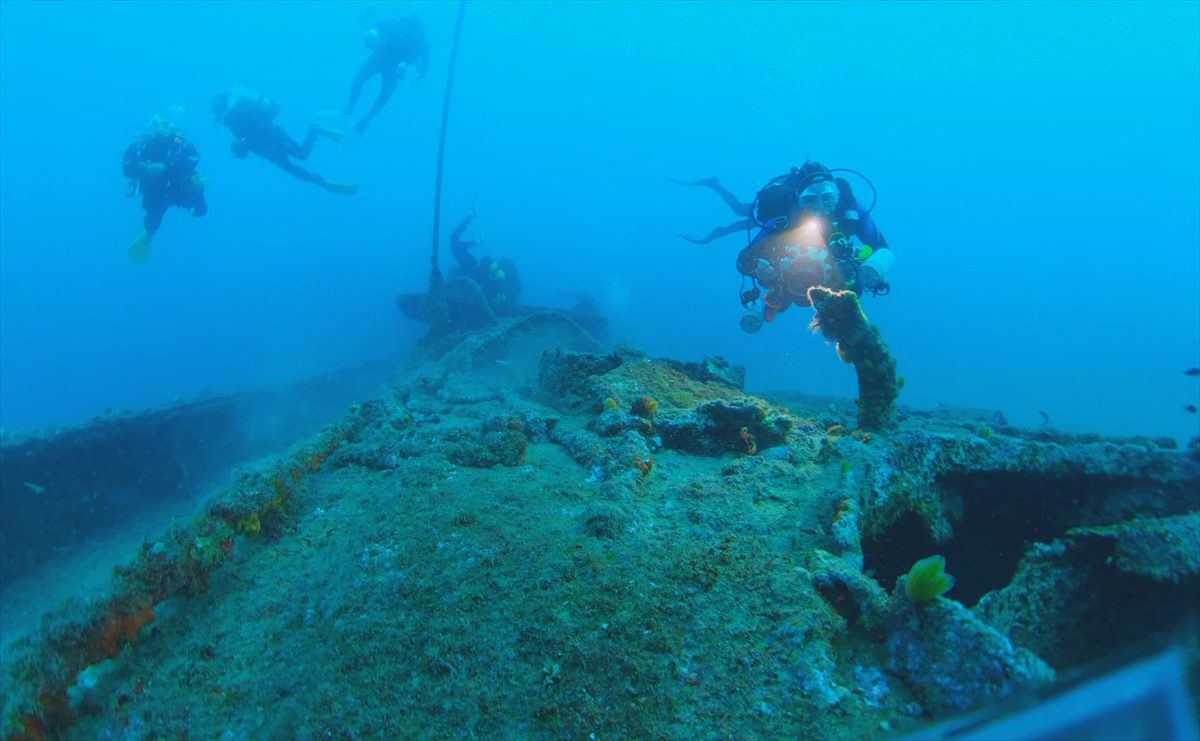 İngiliz dalış ekibi, Gelibolu Tarihi Sualtı Parkı'ndaki batıkları görüntüledi