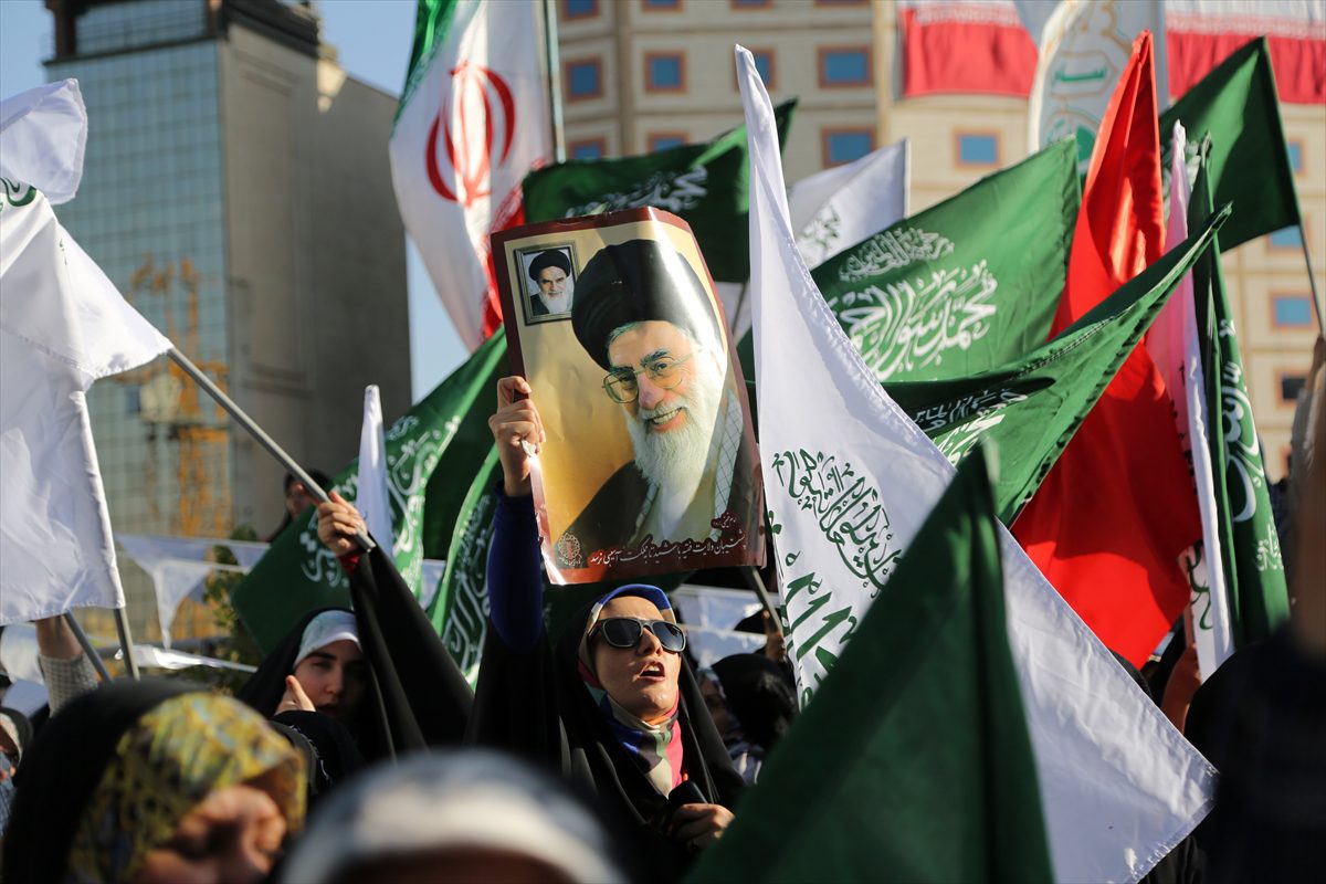 Tahran’da Hazreti Muhammed ile Caferi Sadık’ın doğum günü kutlandı