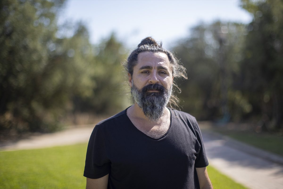 Vartolu yönetmen depremin acı yüzünü beyaz perdeye taşıdı