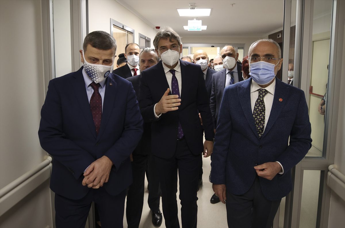 Çocuklarda genetik hastalıklar için “beyin içine gen tedavisi” Faz-1 çalışmaları başladı