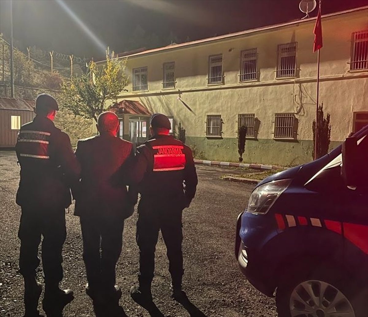 Giresun'da “kasten öldürme” suçundan hapis cezası bulunan firari hükümlü yakalandı