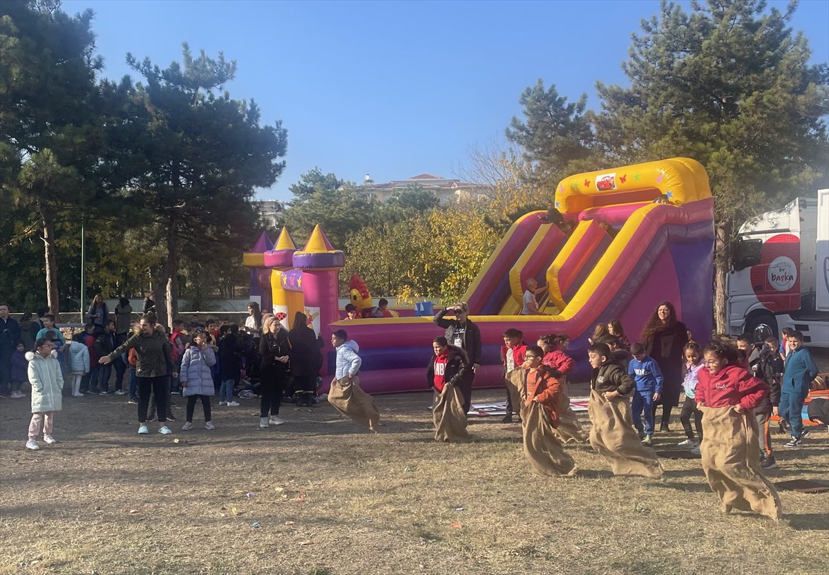 İstanbul'da Şeyh Zayed Geleneksel Oyunlar Şenliği düzenlendi