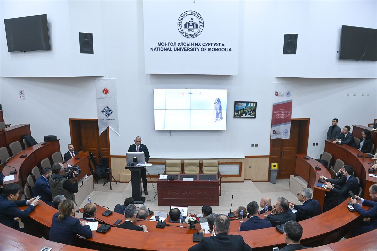 Kültür ve Turizm Bakanı Ersoy, Moğolistan'da ziyaret ve temaslarda bulundu: