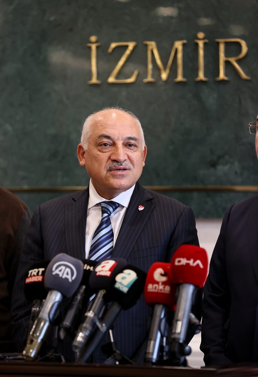 TFF Başkanı Büyükekşi'den İzmir Valisi Köşger'e ziyaret