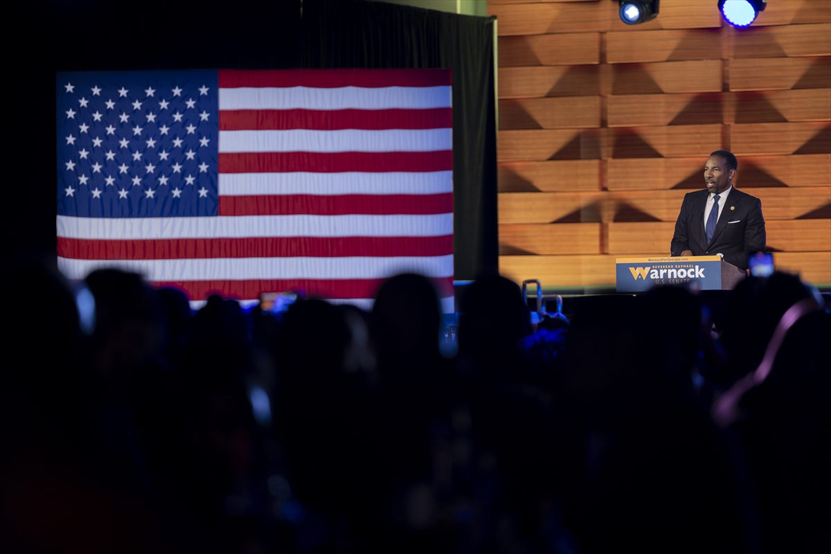 ABD'nin Georgia eyaletinde 2. tura kalan Senato seçimlerinin kazananı Demokratlar oldu