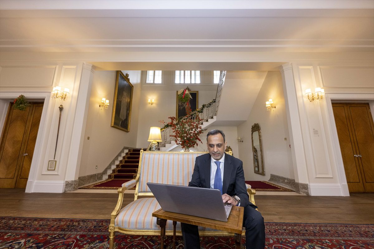 İngiltere'nin Ankara Büyükelçiliği Maslahatgüzarı Sharma, AA'nın “Yılın Fotoğrafları” oylamasına katıldı