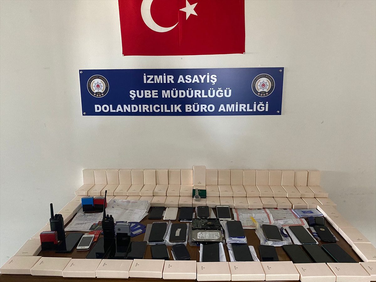 İzmir merkezli suç örgütü ve dolandırıcılık operasyonunda 9 kişi tutuklandı