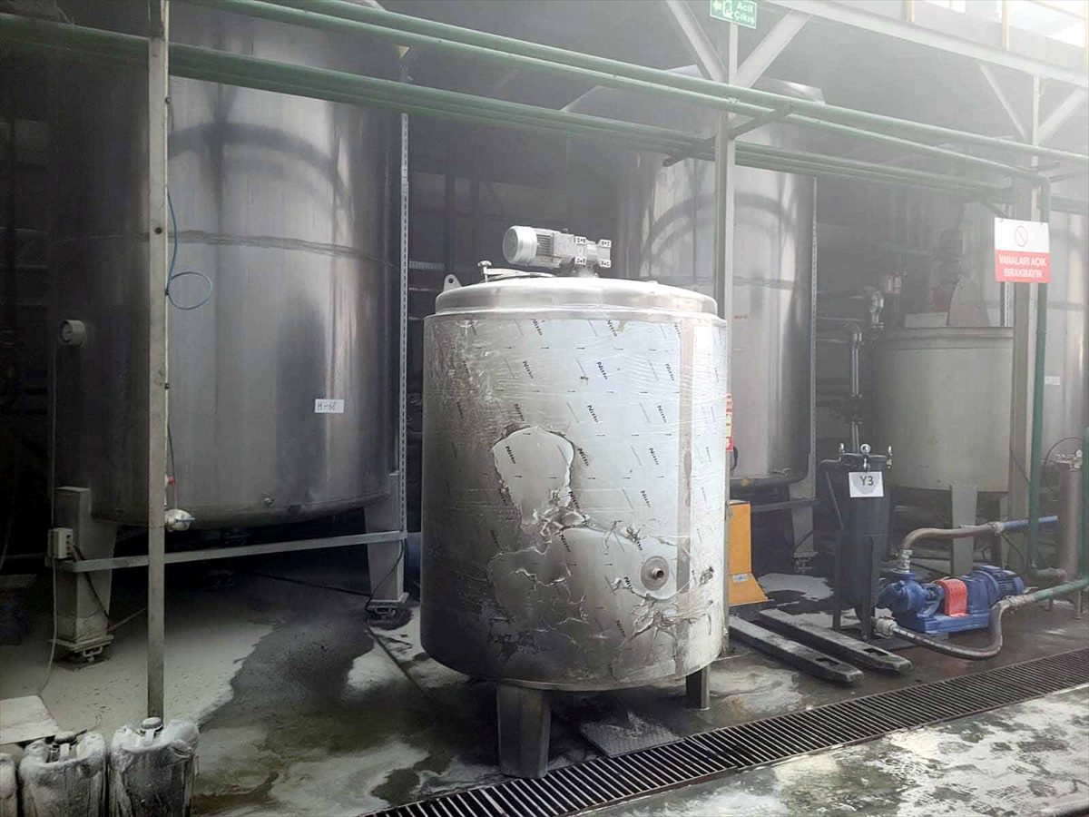 Kırıkkale'de madeni yağ fabrikasında çıkan yangın söndürüldü