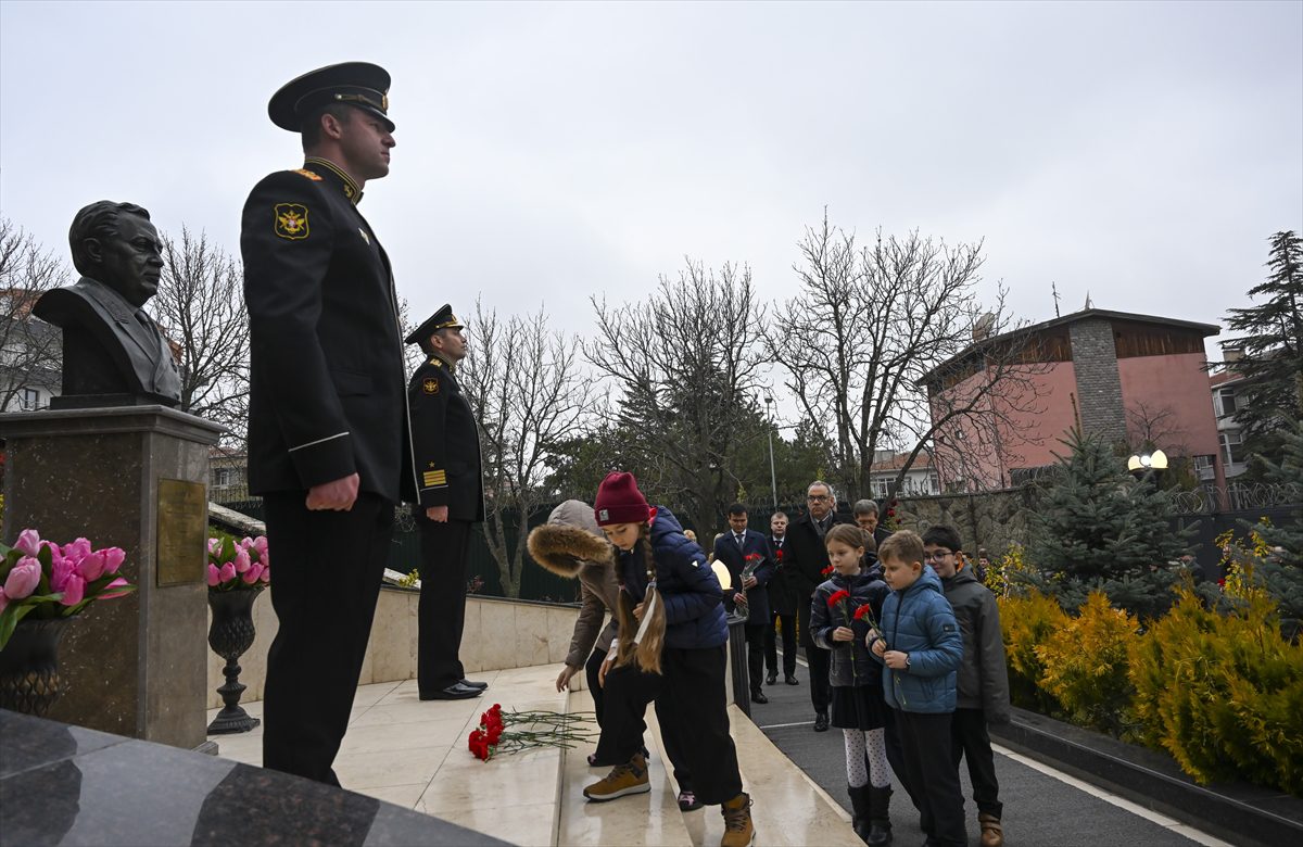 Rus Büyükelçi Andrey Karlov Ankara'da anıldı
