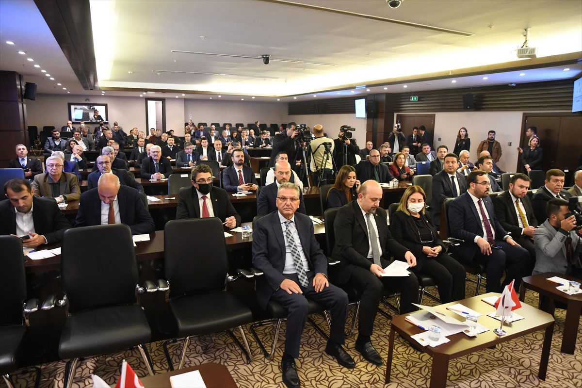 Savunma Sanayii Başkanı İsmail Demir, Gaziantep'te sanayicilerle buluştu: