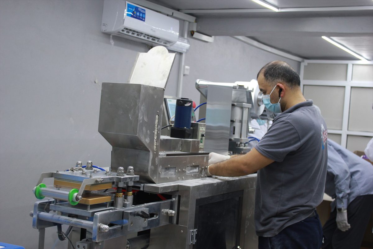 Somali'de ilk ilaç fabrikası Türk iş insanlarının katkısıyla faaliyete geçti