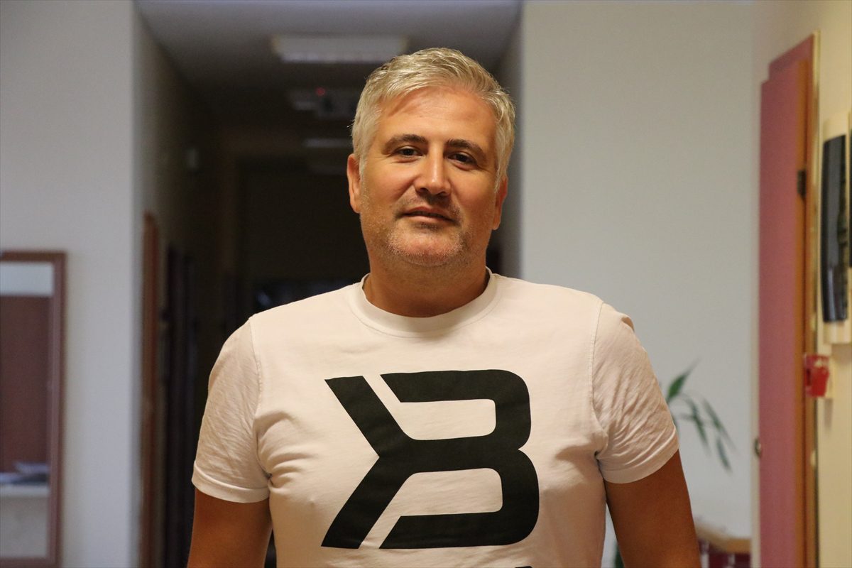 “Sosyal medya bağımlılığı olan çocukların siber zorbalığa yatkın olduğu” uyarısı