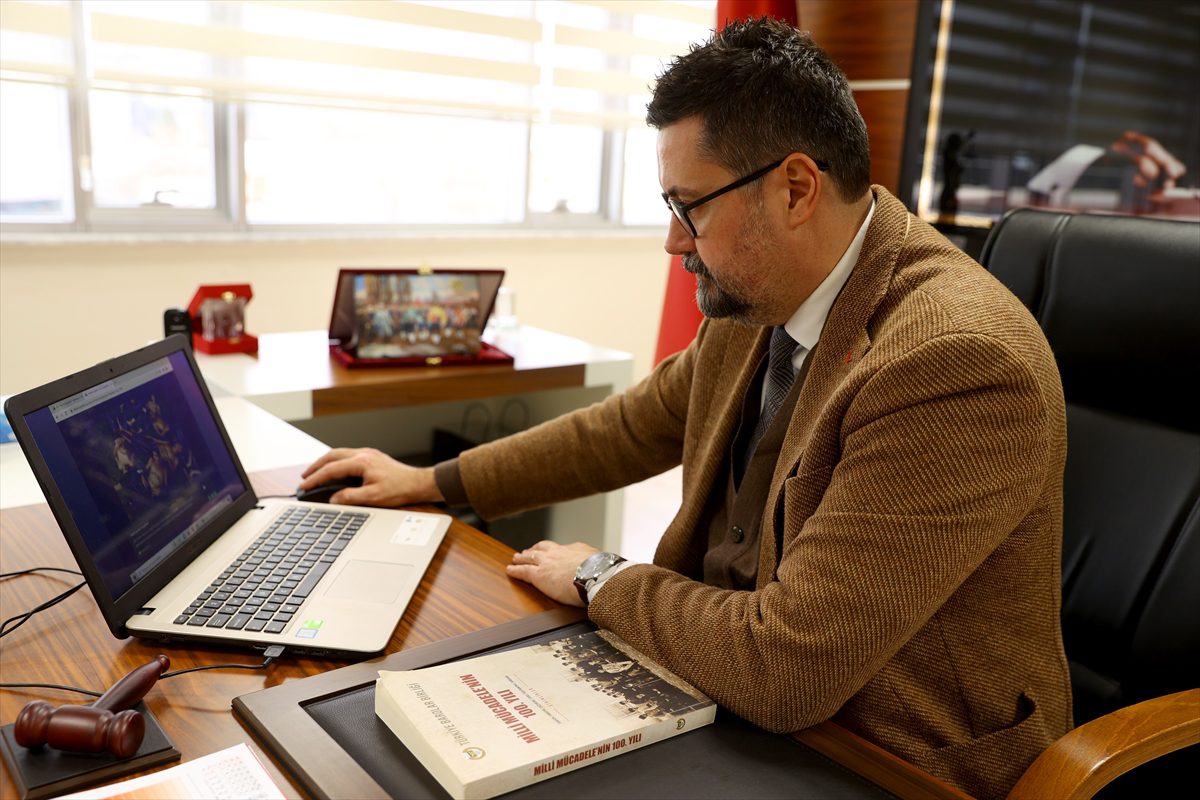 Trakya'da hukukçular ve kurum müdürleri AA'nın “Yılın Fotoğrafları” oylamasına katıldı