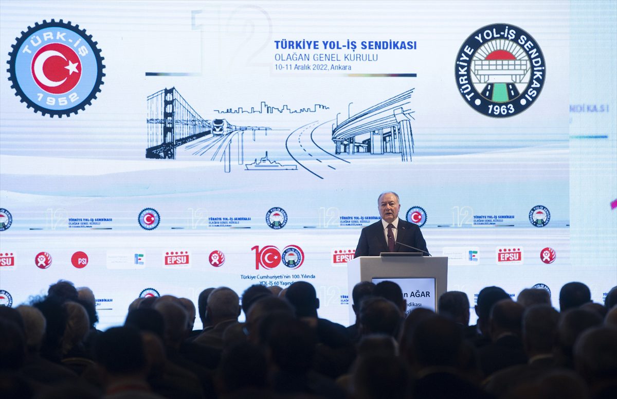 TÜRK-İŞ Genel Başkanı Atalay, Türkiye Yol-İş Genel Kurulu'nda konuştu: