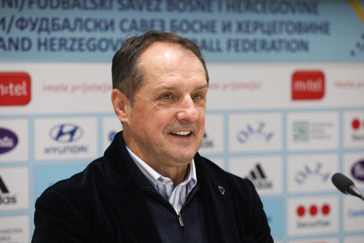 Bosna Hersek Milli Futbol Takımı teknik direktörlüğüne Faruk Hadzibegic getirildi