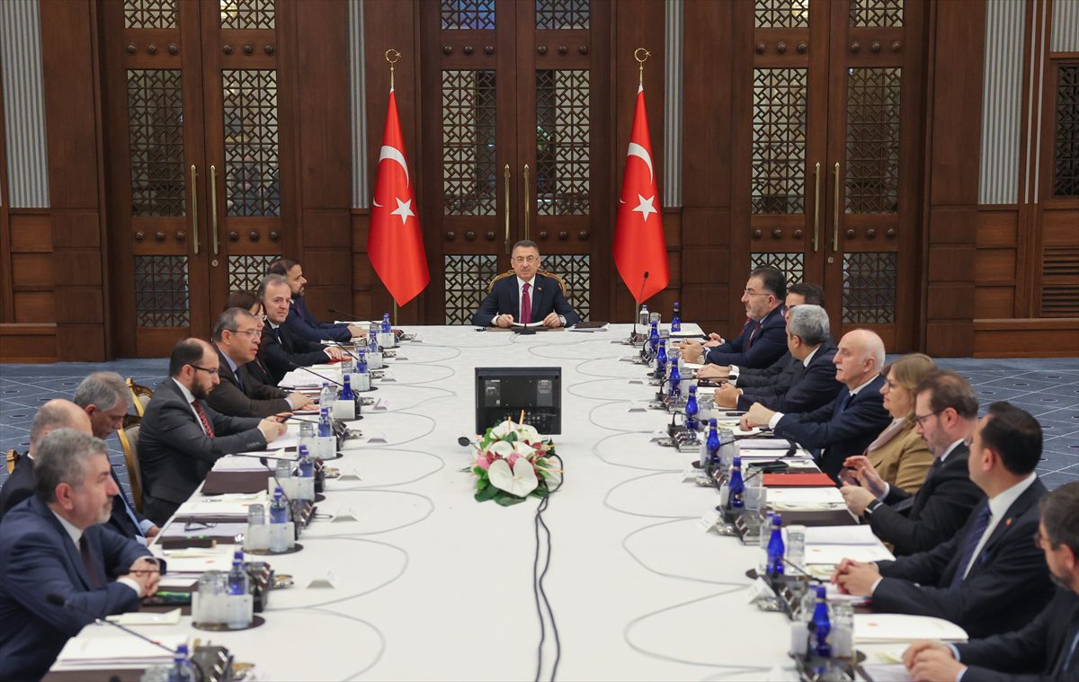 Cumhurbaşkanı Yardımcısı Oktay, “Dijital Türkiye 2023 1'inci Toplantısı”na başkanlık etti: