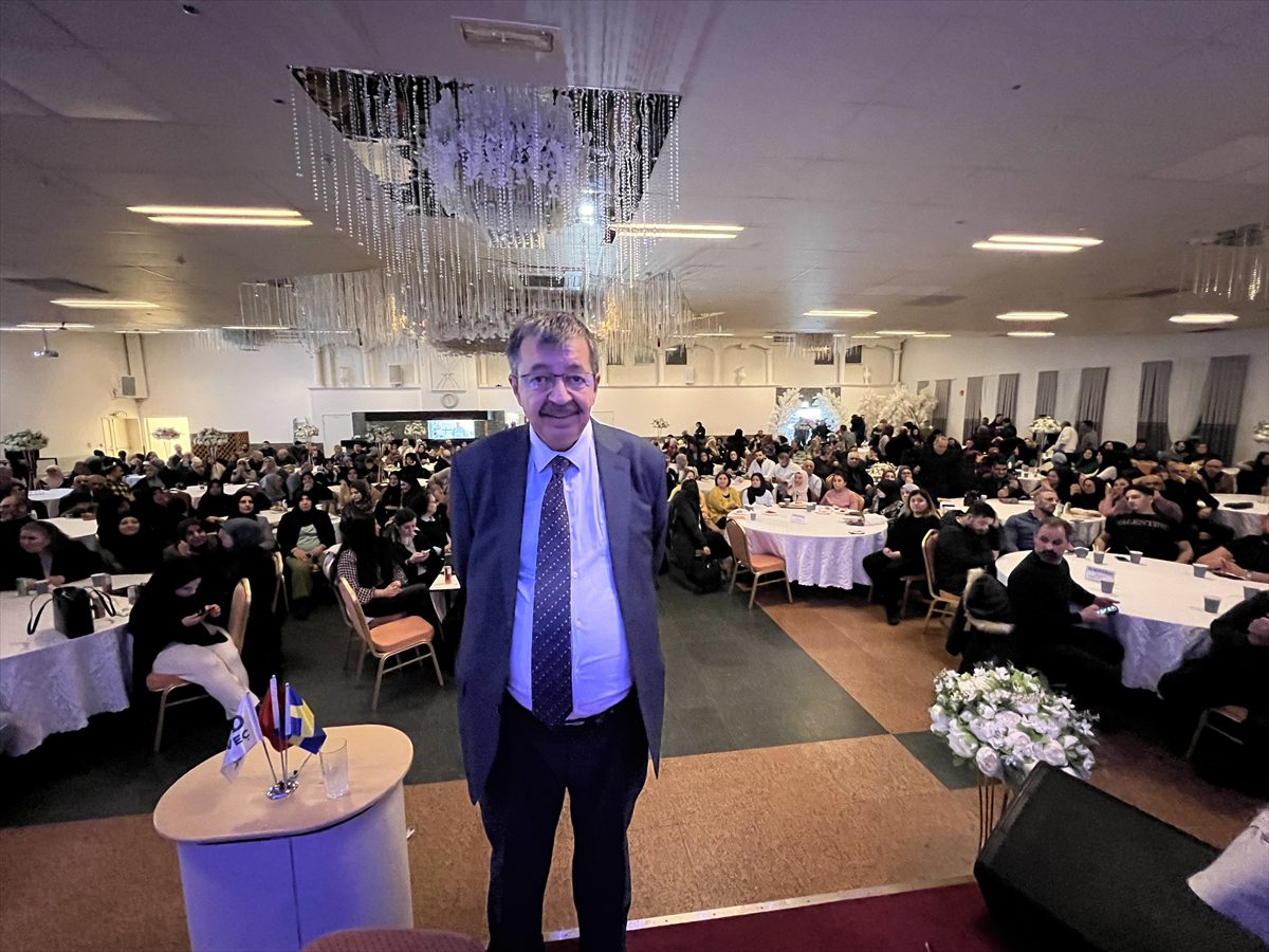 İsveç'teki Türkler, Uluslararası Demokratlar Birliğinin “Anadolu'dan esintiler” programında buluştu