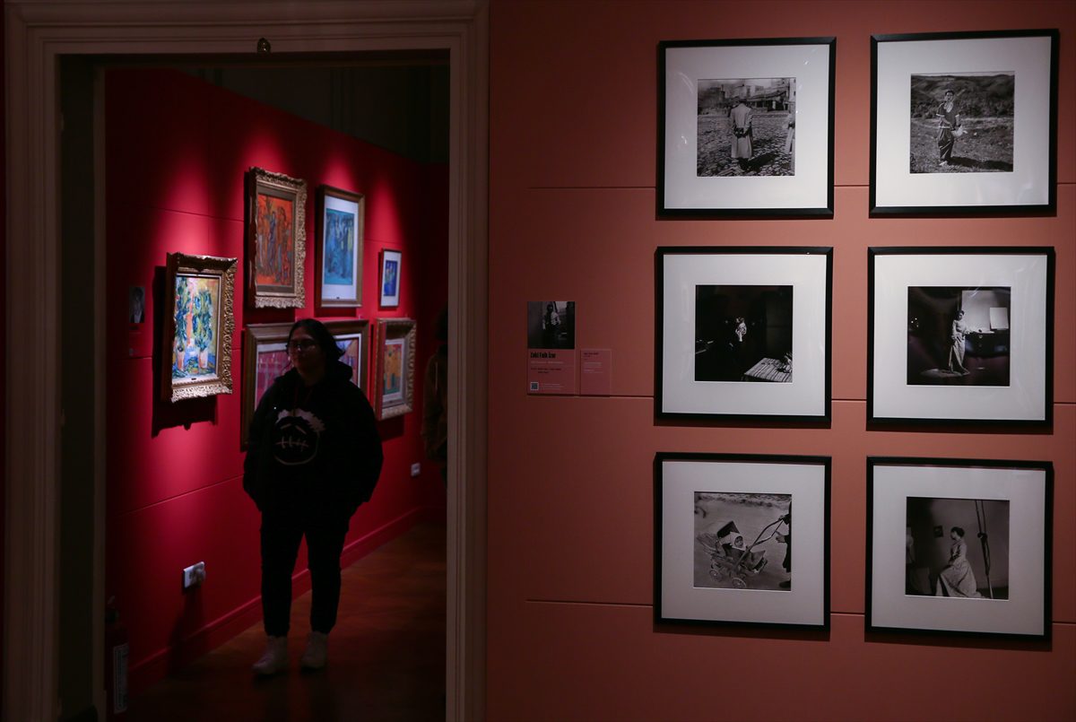 Paris Havası” adlı sergi, sanatseverleri İzmir’e çekiyor