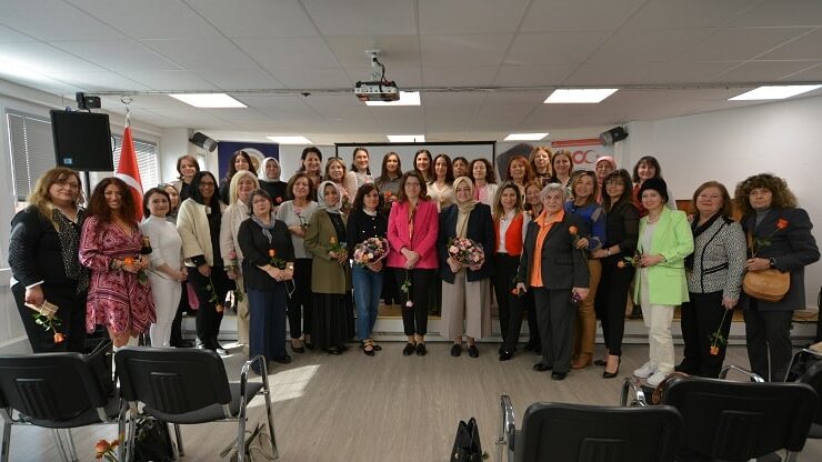 Frankfurt Türk Kültür Merkezi’nde Dünya Kadınlar Günü Etkinliği