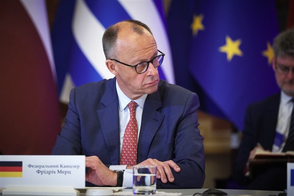 Merz: Görüşmeler başladı ve devam edecek