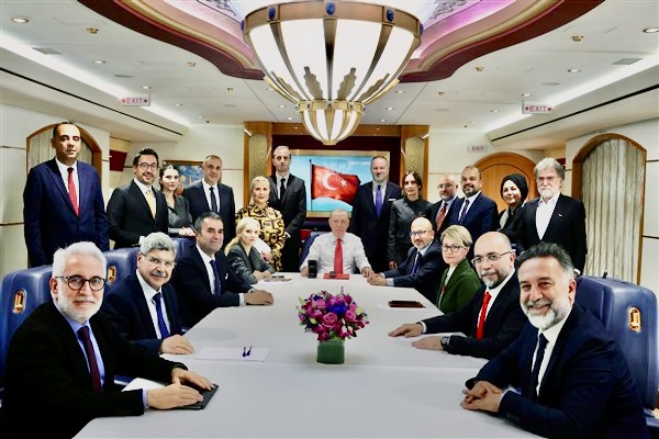 Erdoğan: İç cephemiz güçlü olursa dışarıda kimse bize diz çöktüremez